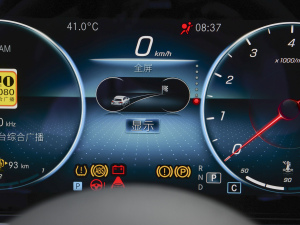 2022Ŀ E 260 L \ п؅^(q)