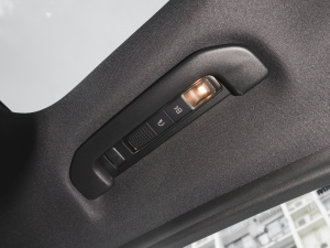 2022Ŀ E 260 L \ п؅^(q)