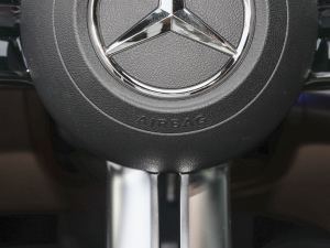 2022Ŀ E 260 L \ п؅^(q)