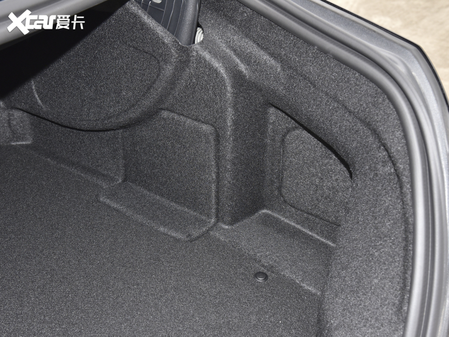 2022YEԴ E 350 e L ʽτ\I܇