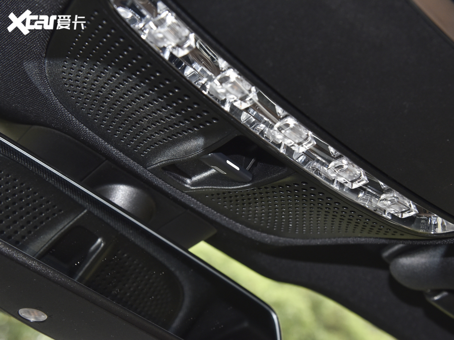 2022YEԴ E 350 e L ʽτ\I܇