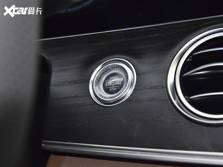 2022YEԴ E 350 e L ʽτ\I܇