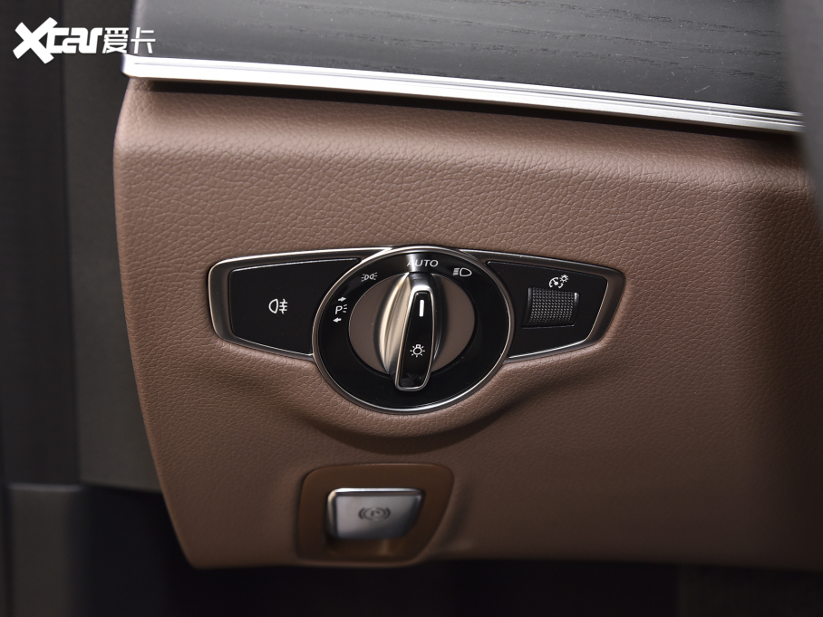 2022YEԴ E 350 e L ʽτ\I܇