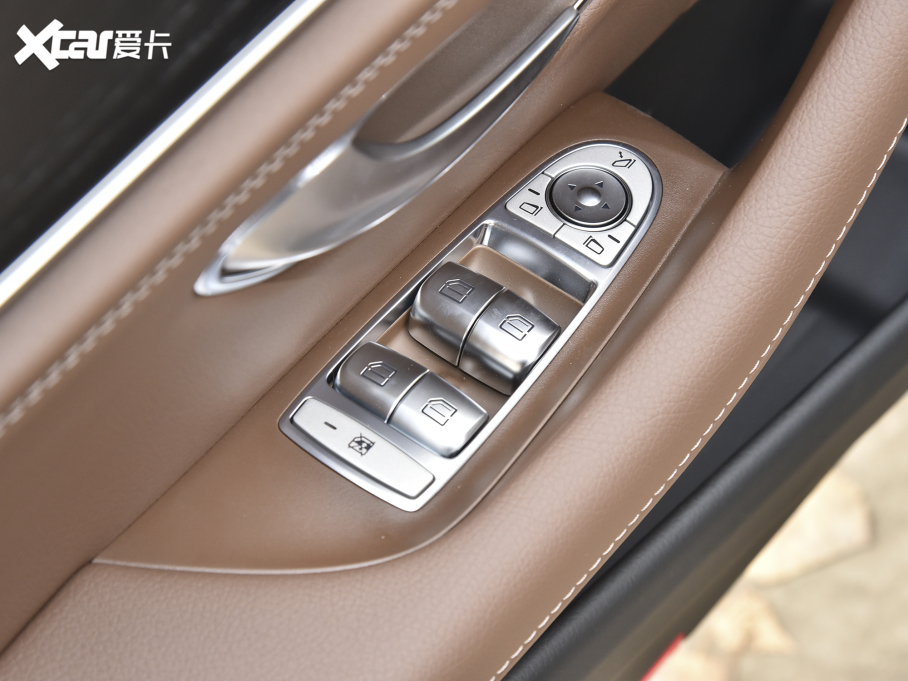 2022YEԴ E 350 e L ʽτ\I܇