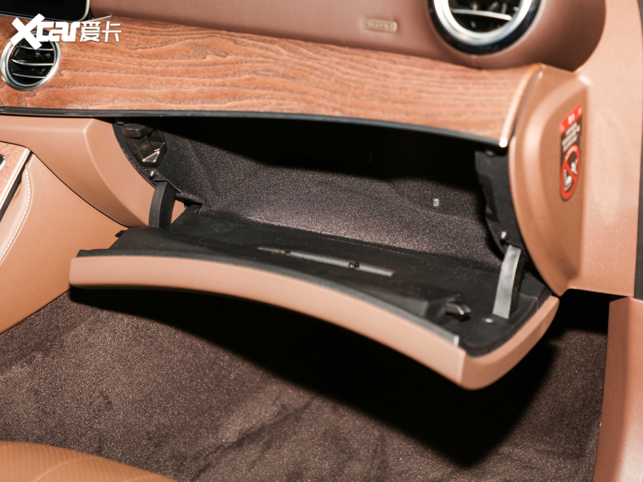 2022YE(j)Դ Ŀ E 350 e L ʽτ(dng)I܇