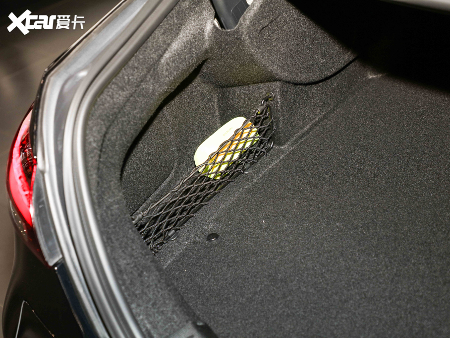 2022YEԴ Ŀ E 350 e L ʽτI܇