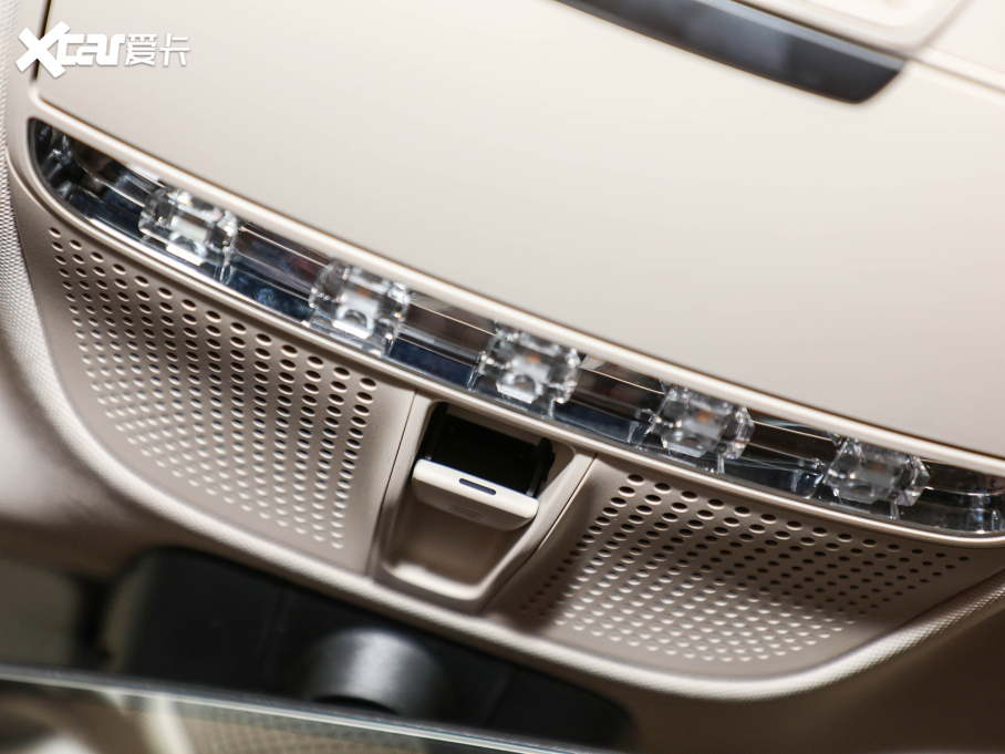 2022YEԴ Ŀ E 350 e L ʽτI܇