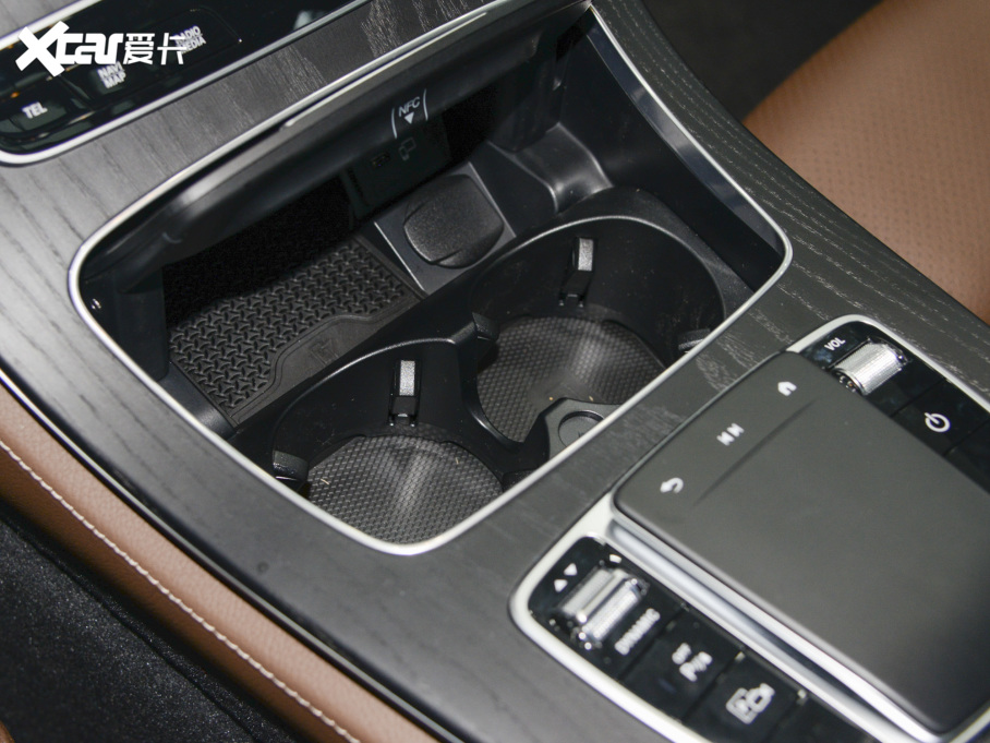 2022YEԴ Ŀ E 350 e L ʽτ\I܇