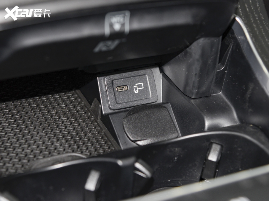 2022YEԴ Ŀ E 350 e L ʽτ\I܇