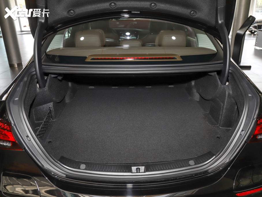 2022YEԴ Ŀ E 350 e L ʽτI܇