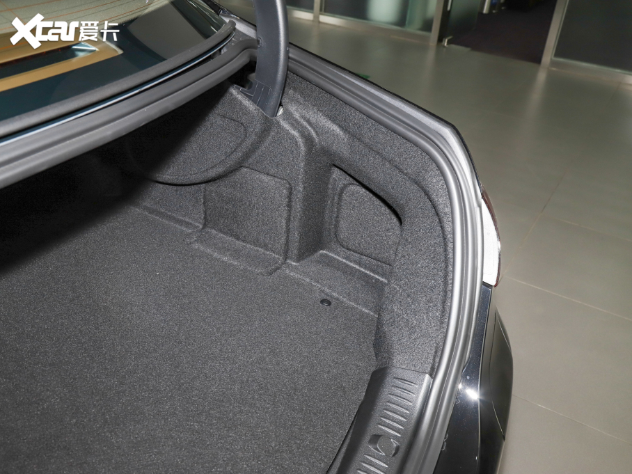 2022YEԴ Ŀ E 350 e L ʽτI܇