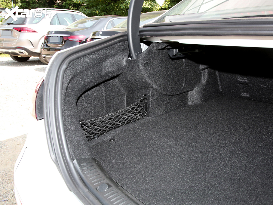 2022YEԴ Ŀ E 350 e L ʽτI܇