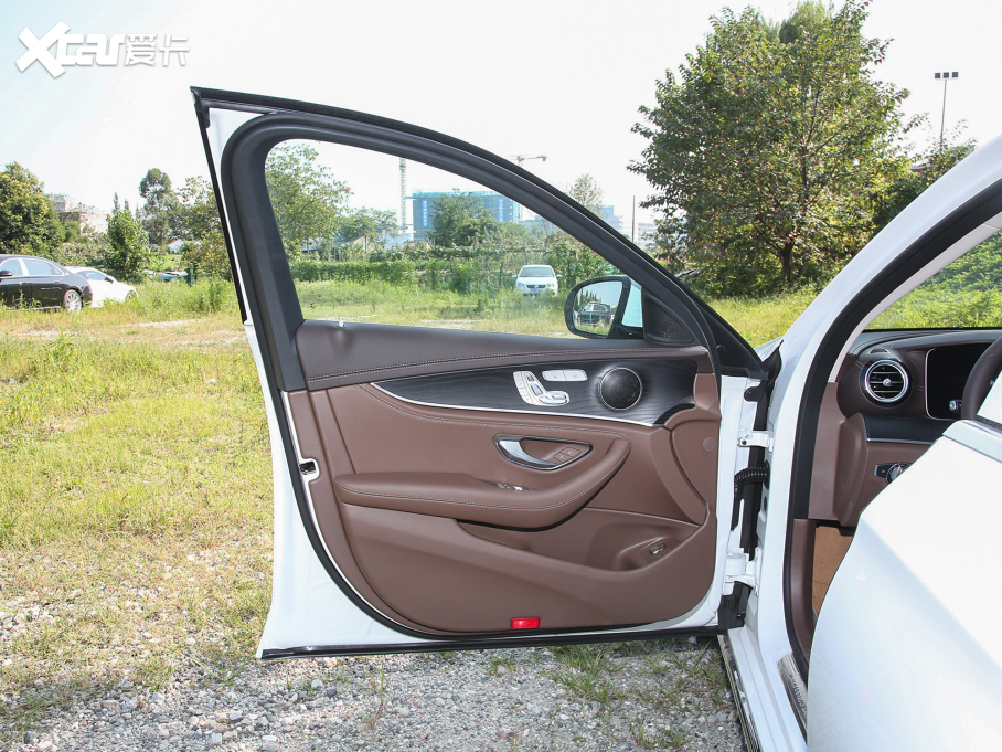 2022YEԴ Ŀ E 350 e L ʽτI܇