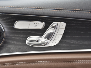 2022E 350 e L ʽτ\I܇ g