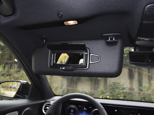 2022E 350 e L ʽτ\I܇ ꖰ壨