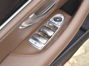 2022E 350 e L ʽτ\I܇ п؅^