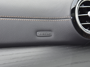 2022E 350 e L ʽτ\I܇ п؅^