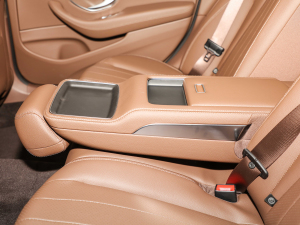 2022Ŀ E 350 e L ʽτI܇ 