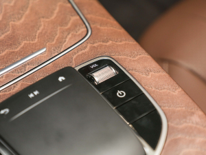 2022Ŀ E 350 e L ʽτI܇ {(dio)(ji)