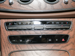 2022Ŀ E 350 e L ʽτI܇ {(dio){(dio)(ji)