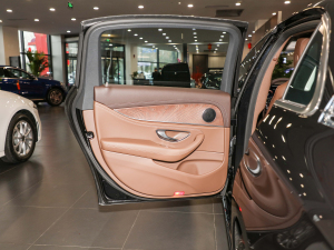 2022Ŀ E 350 e L ʽτI܇ ܇T