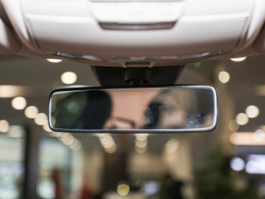 2022Ŀ E 350 e L ʽτI܇ ܇(ni)ҕR