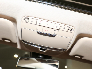 2022Ŀ E 350 e L ʽτ(dng)I܇ п؅^(q)