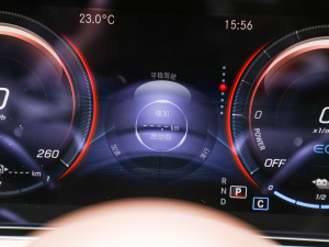 2022Ŀ E 350 e L ʽτI܇ п؅^(q)