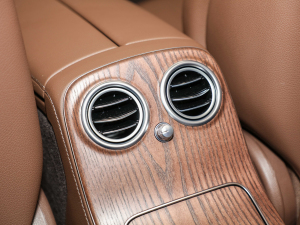 2022Ŀ E 350 e L ʽτI܇ п؅^(q)