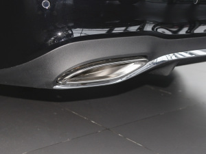 2022Ŀ E 350 e L ʽτ\I܇ Ś