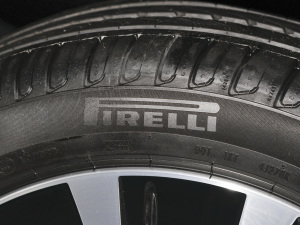 2022Ŀ E 350 e L ʽτ\I܇ ݆̥Ʒ