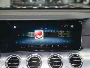 2022Ŀ E 350 e L ʽτ\I܇ {