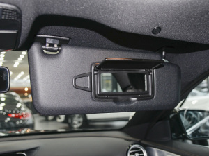 2022Ŀ E 350 e L ʽτ\I܇ ꖰ壨ң