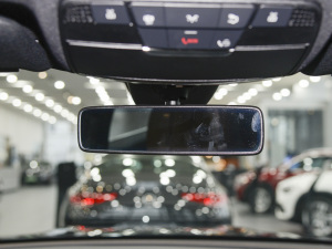 2022Ŀ E 350 e L ʽτ\I܇ ܇ȺҕR