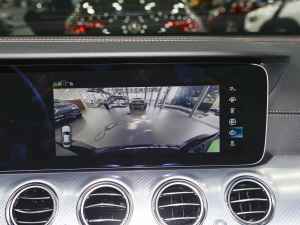 2022Ŀ E 350 e L ʽτ\I܇ п؅^(q)