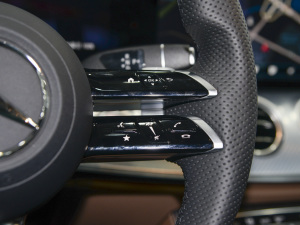 2022Ŀ E 350 e L ʽτ\I܇ п؅^(q)