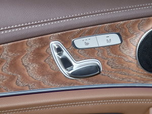 2022Ŀ E 350 e L ʽτI܇ g