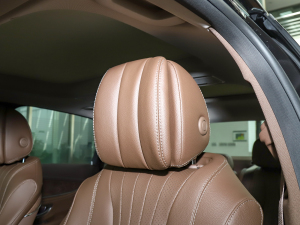 2022Ŀ E 350 e L ʽτI܇ g