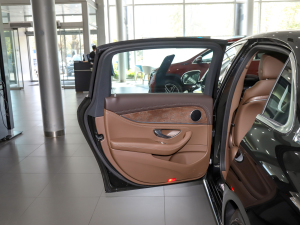 2022Ŀ E 350 e L ʽτ(dng)I܇ ܇T