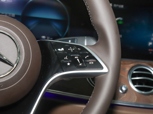 2022Ŀ E 350 e L ʽτ(dng)I܇ {(dio)(ji)