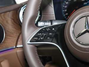 2022Ŀ E 350 e L ʽτ(dng)I܇ п؅^(q)