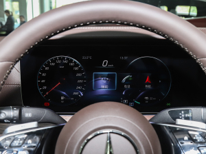 2022Ŀ E 350 e L ʽτI܇ п؅^