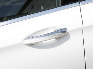 2022Ŀ E 350 e L ʽτ\I܇ {T