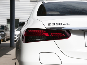 2022Ŀ E 350 e L ʽτ\I܇ ^