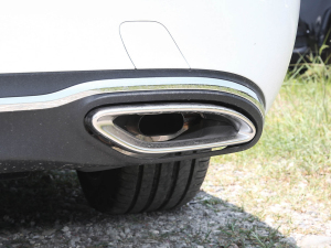 2022Ŀ E 350 e L ʽτI܇ Ś