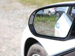 2022Ŀ E 350 e L ʽτI܇ ^