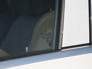 2022Ŀ E 350 e L ʽτI܇ ^