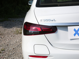 2022Ŀ E 350 e L ʽτI܇ ^