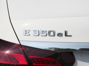 2022Ŀ E 350 e L ʽτI܇ ^