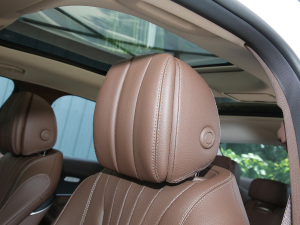 2022Ŀ E 350 e L ʽτI܇ g